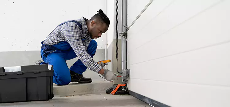 Expert Solutions for Every Garage Lock Need in La Crosse, WI